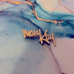 Mary Kay Pin